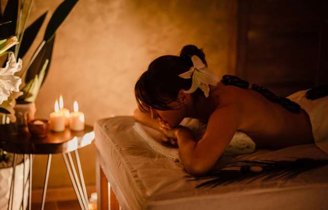 Стоунтерапия